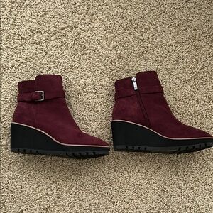 Women's Burgundy Wedge Ankle Boots